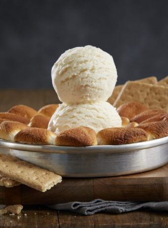 BJ's Restaurant & Brewhouse Reintroduces Pizookie Pass with New Graham Cracker S'mores Pizookie